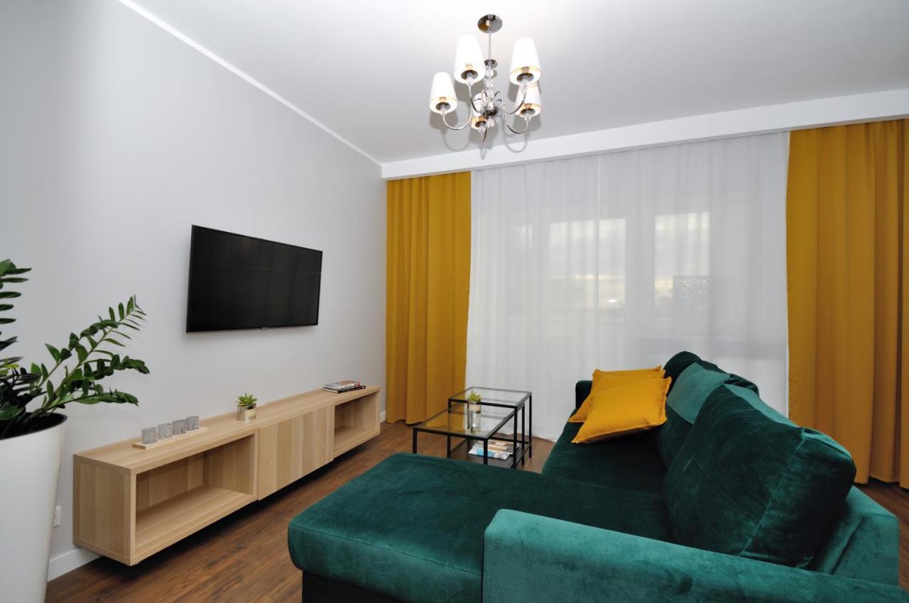 Chelmonskiego Apartment *